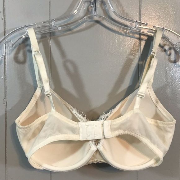 Wacoal Beige Lace Peek A Boo Underwire Full Coverage Adjustable Strap Bra 32DD - Picture 6 of 7